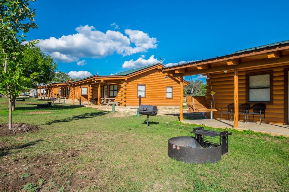 River Bluff Cabins Rio Frio Dış mekan fotoğraf