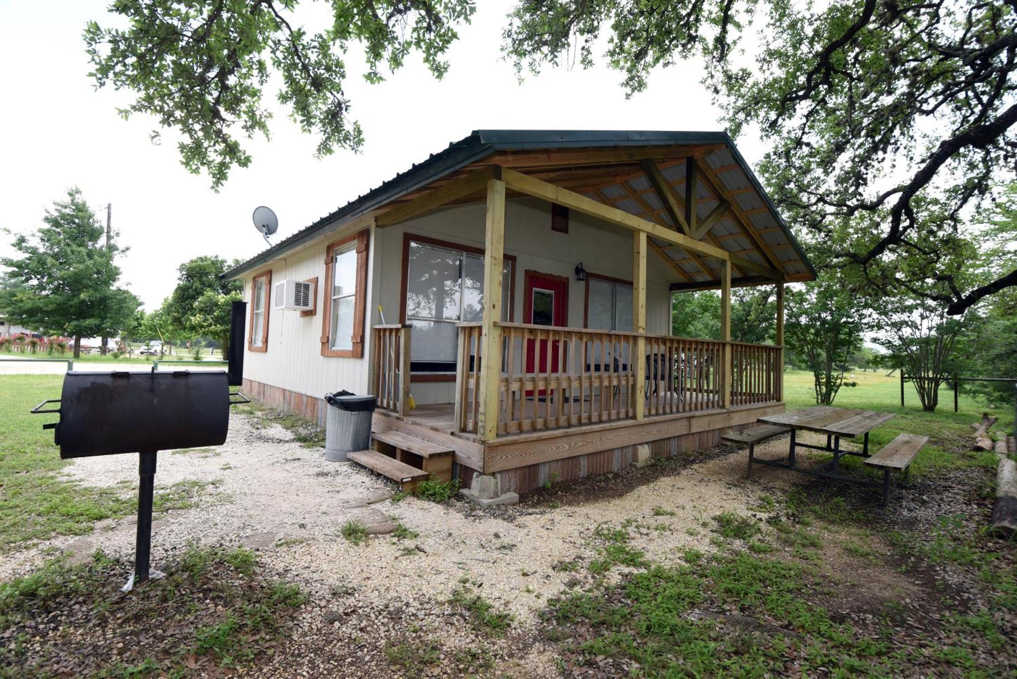 River Bluff Cabins Rio Frio Dış mekan fotoğraf