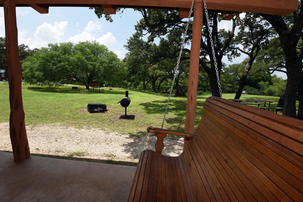 River Bluff Cabins Rio Frio Dış mekan fotoğraf