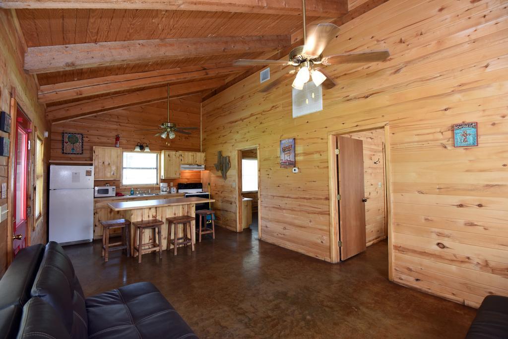 River Bluff Cabins Rio Frio Dış mekan fotoğraf