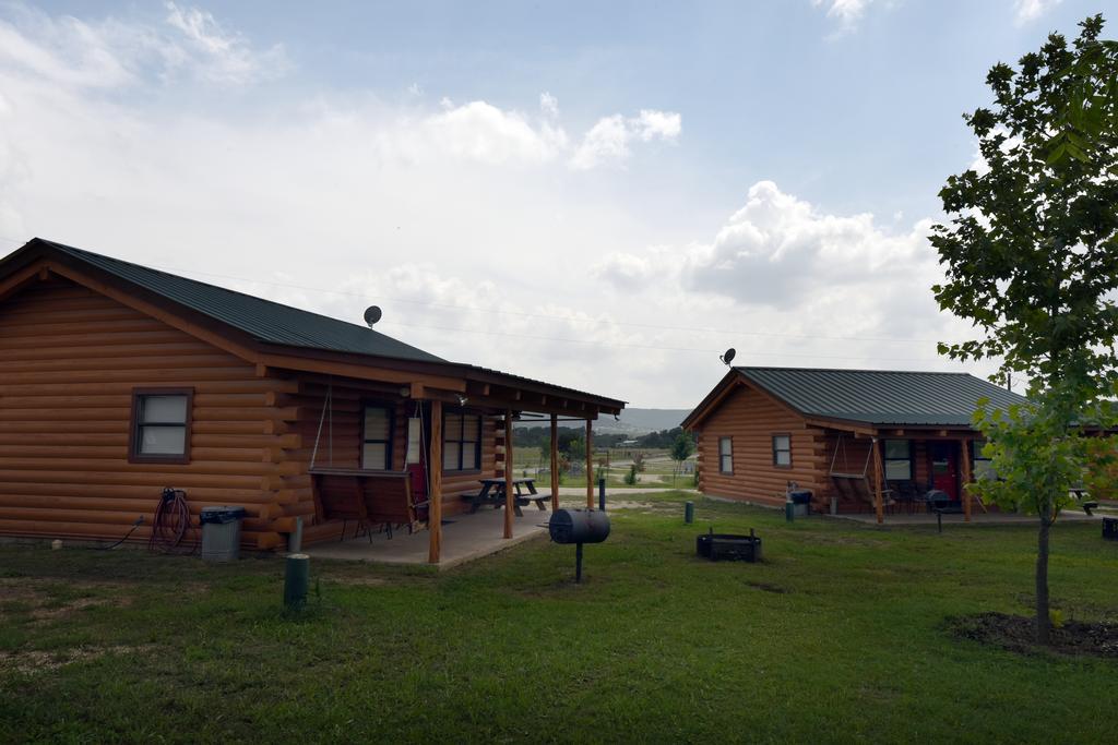 River Bluff Cabins Rio Frio Dış mekan fotoğraf