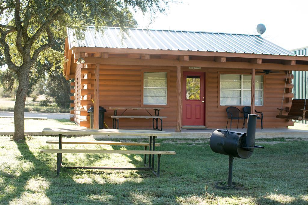 River Bluff Cabins Rio Frio Dış mekan fotoğraf