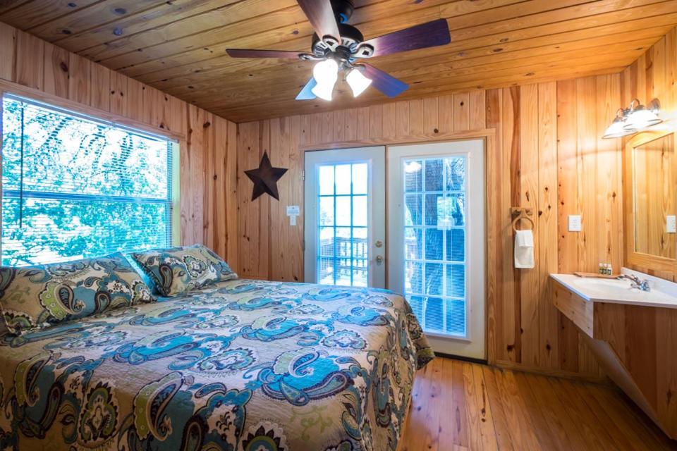 River Bluff Cabins Rio Frio Dış mekan fotoğraf